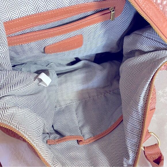 Steve Madden Crossbody Handbag XL Removable Chain Strap NWOT Perfect Gorgeous - Picture 11 of 11